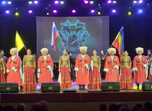 Ансамбль «Казачья застава» порадовал своим выступлением жителей г. Берёза Республики Беларусь